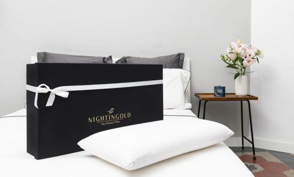 Nightingold scatola luxury su letto