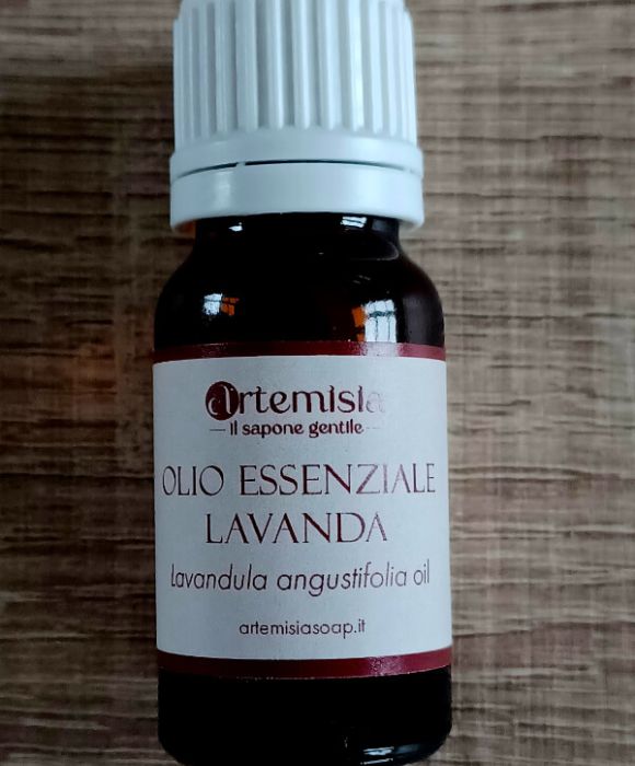 Etichetta grafica olio essenziale artemisia